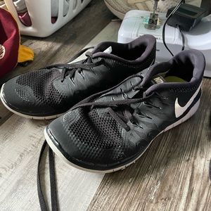 SOLD Nike Shoes Size 9